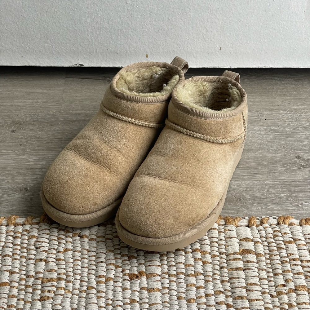 UGG Classic Ultra Mini Tan Boots - Picture 2 of 6